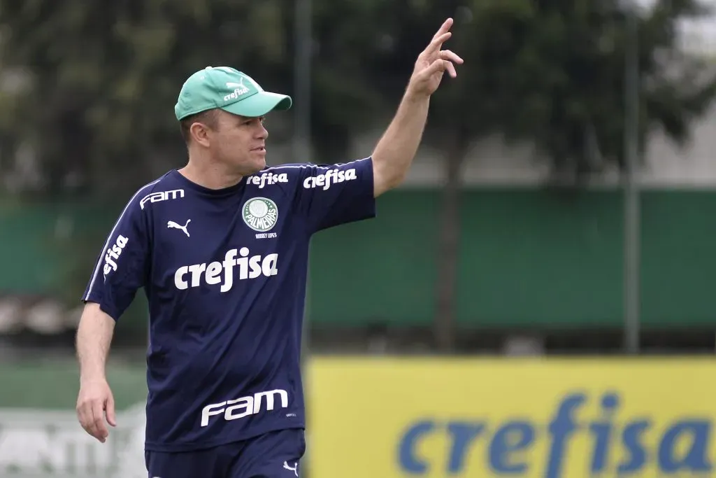 Andrey Lopes, auxiliar técnico do Palmeiras - Foto: Bruno Ulivieri/AGIF
