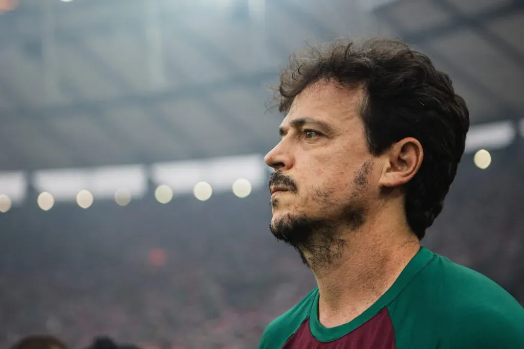 Fernando Diniz em açaõ pelo Fluminense