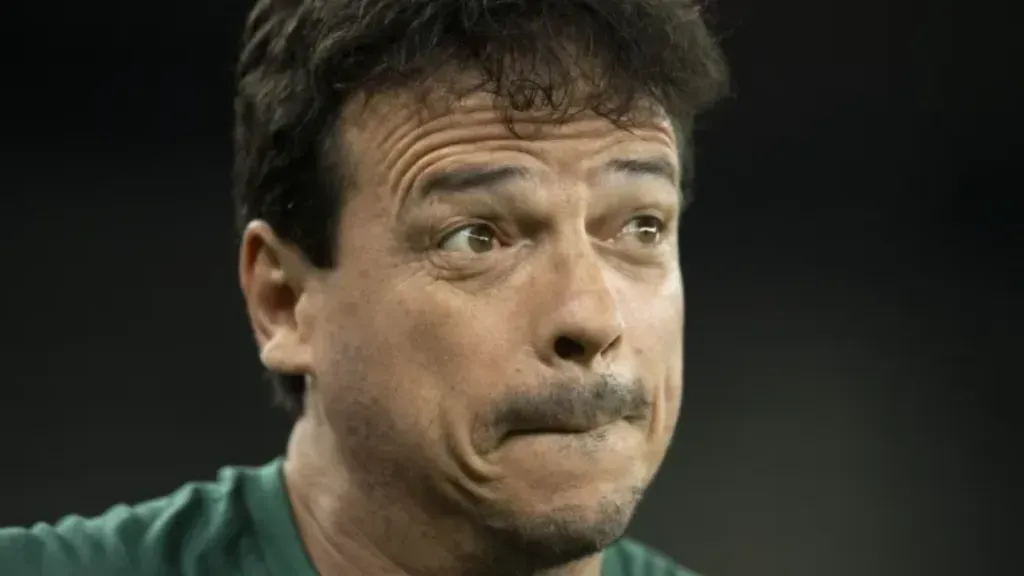 Foto: Jorge Rodrigues/AGIF – Fernando Diniz, técnico do Fluminense