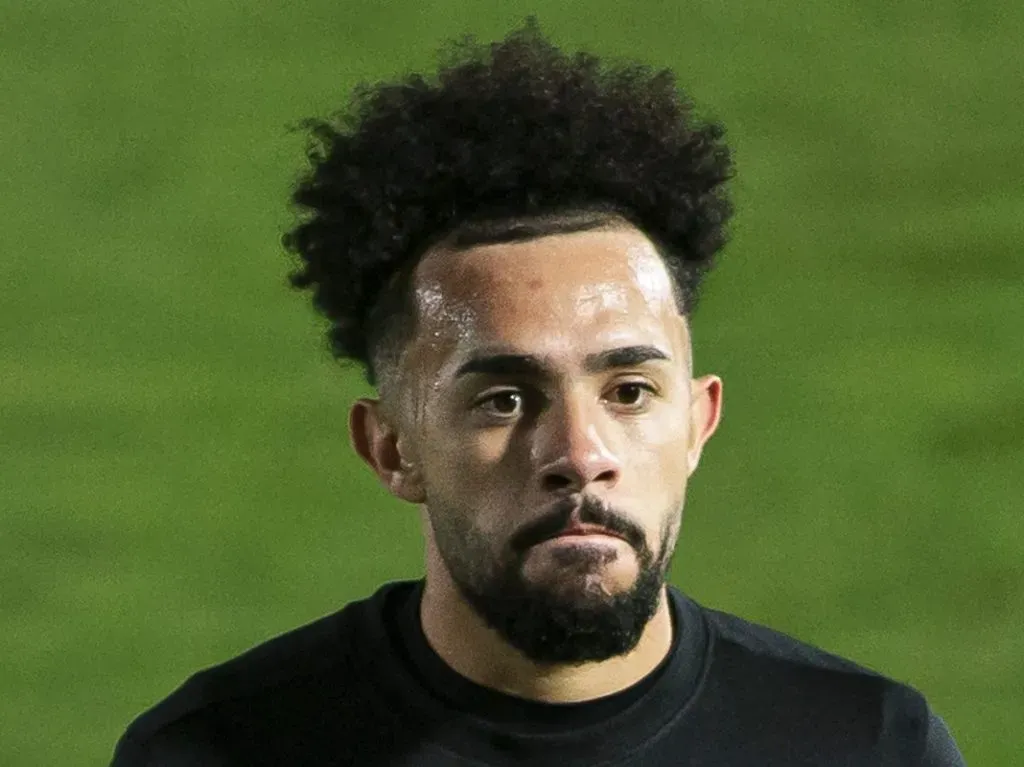 Claudinho, meia do Zenit - Foto: Diogo Reis/AGIF