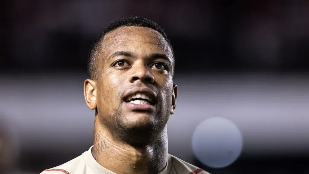 Caio Paulista, lateral. Foto: Abner Dourado/AGIF