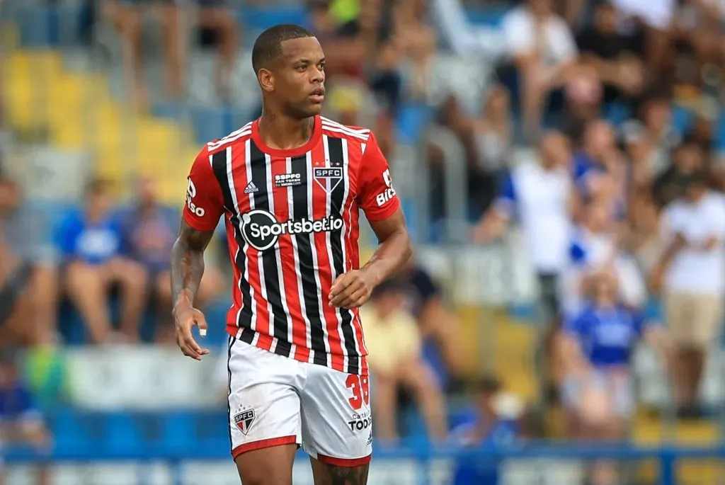 Caio Paulista jogador do Sao Paulo durante partida contra o Santo Andre no estadio Bruno Jose Daniel pelo campeonato Paulista 2023. Marcello Zambrana/AGIF