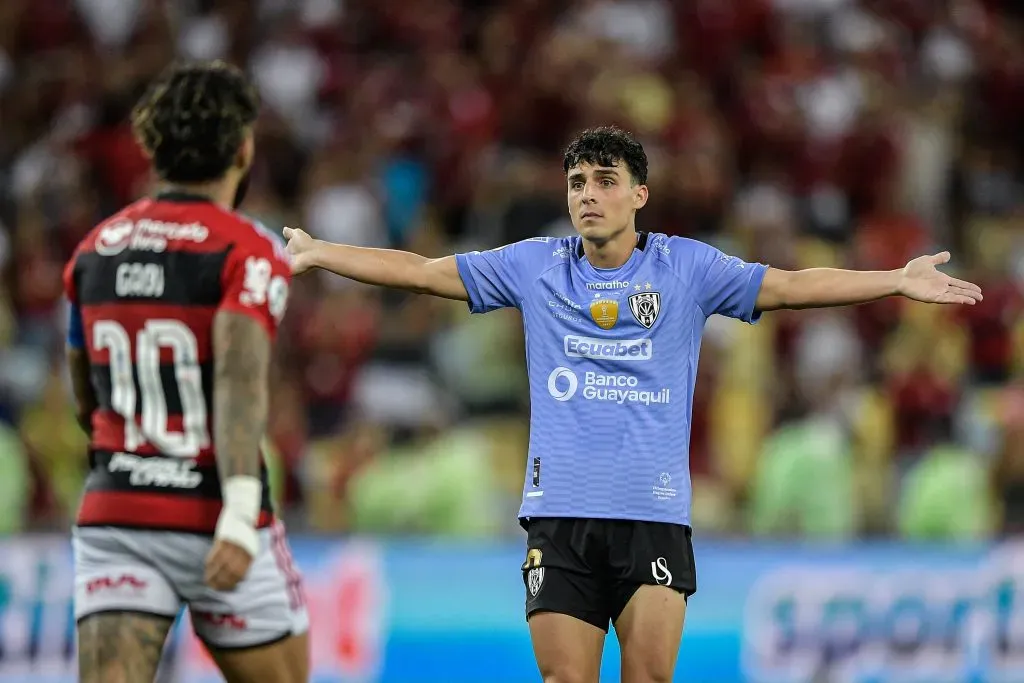 RJ – Rio de Janeiro – 28/02/2023 – RECOPA SUL-AMERICANA, FLAMENGO X INDEPENDIENTE DEL VALLE – Jogadores do Independiente del Valle comemoram vitoria ao final da partida contra o Flamengo no estadio Maracana pelo campeonato Recopa Sul-americana 2023. Foto: Thiago Ribeiro/AGIF