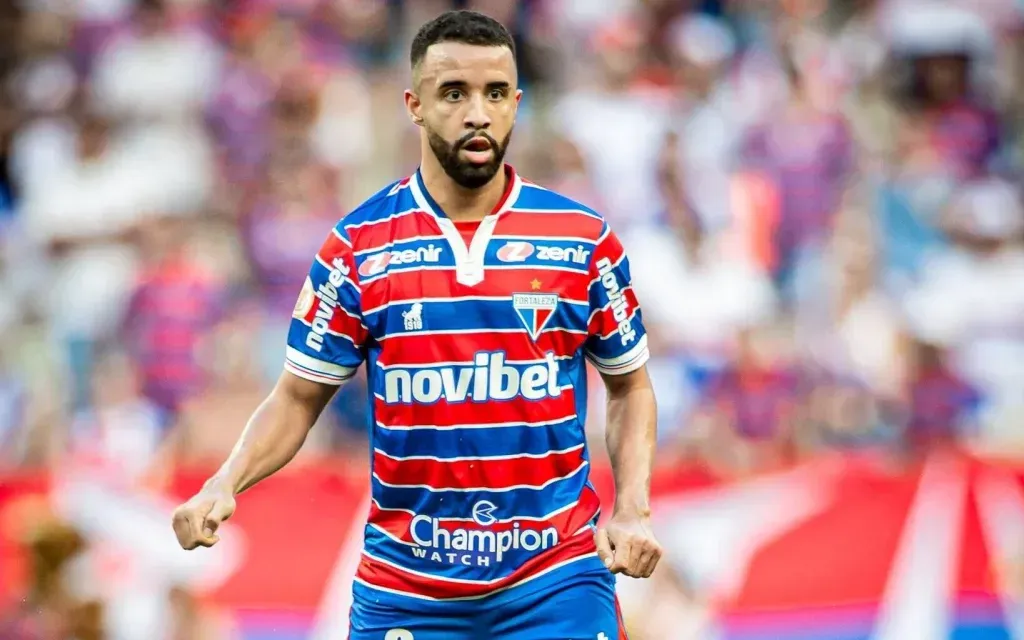 Caio Alexandre em ação pelo Fortaleza – Foto: Divulgação/Fortaleza