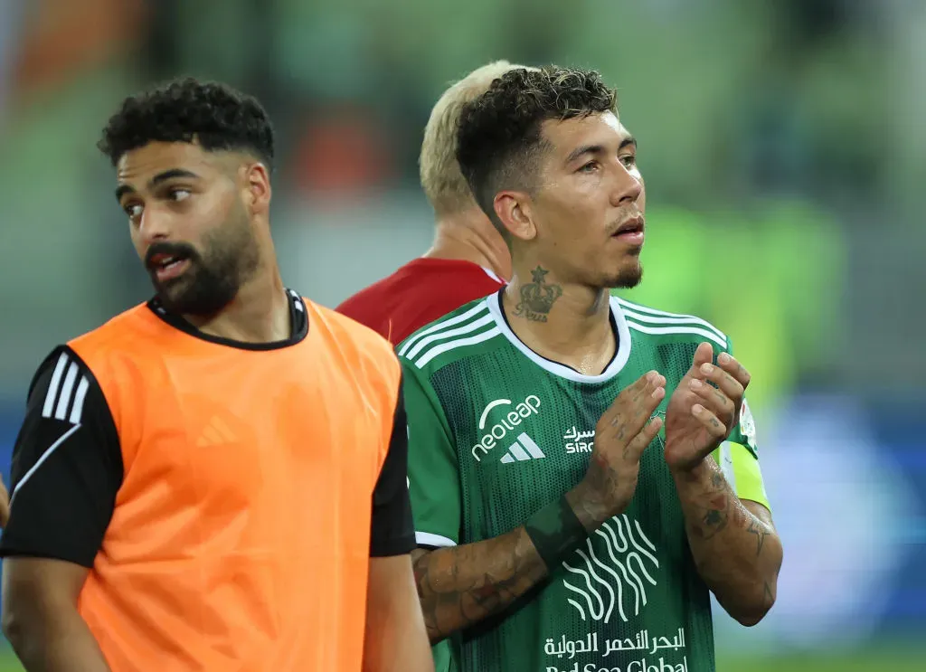 JEDDAH, SAUDI ARABIA – AUGUST 11: Roberto Firmino of Al-Ahli applauds the fans after the team’s victory in the Saudi Pro League match between Al-Ahli Saudi and Al-Hazm at the Prince Abdullah AlFaisal stadium on August 11, 2023 in Jeddah, Saudi Arabia. (Photo by Yasser Bakhsh/Getty Images)