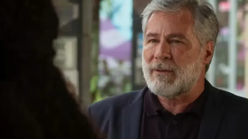 César Montebello procura Maria Navalha em Fuzuê. Reprodução/Globo