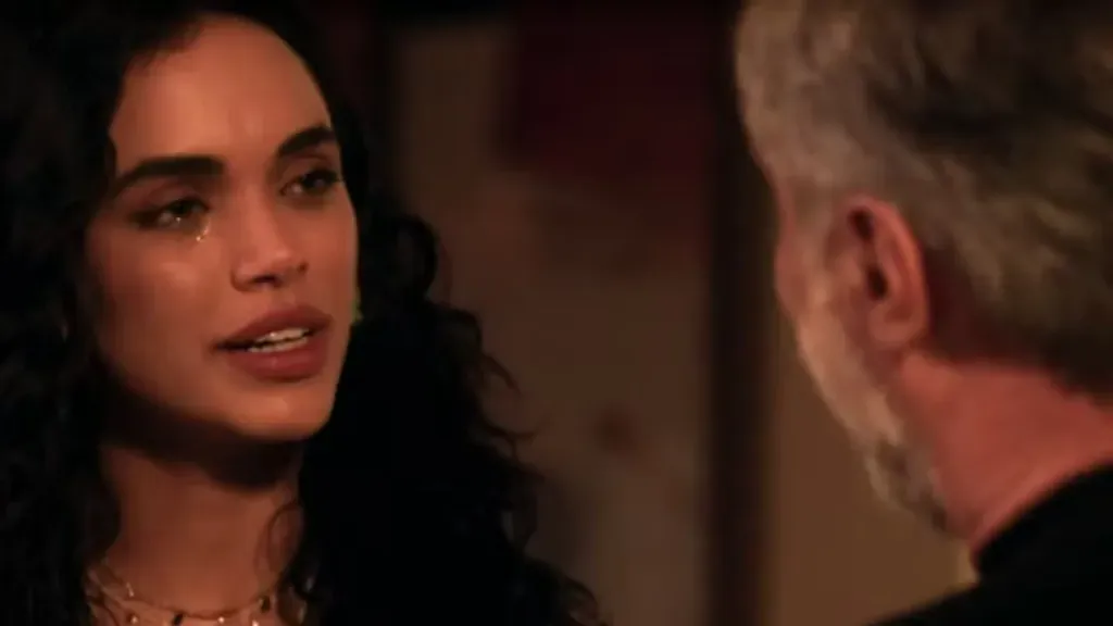 Luna tem coleção de biojoias recolhida por fiscais. Reprodução/Globo