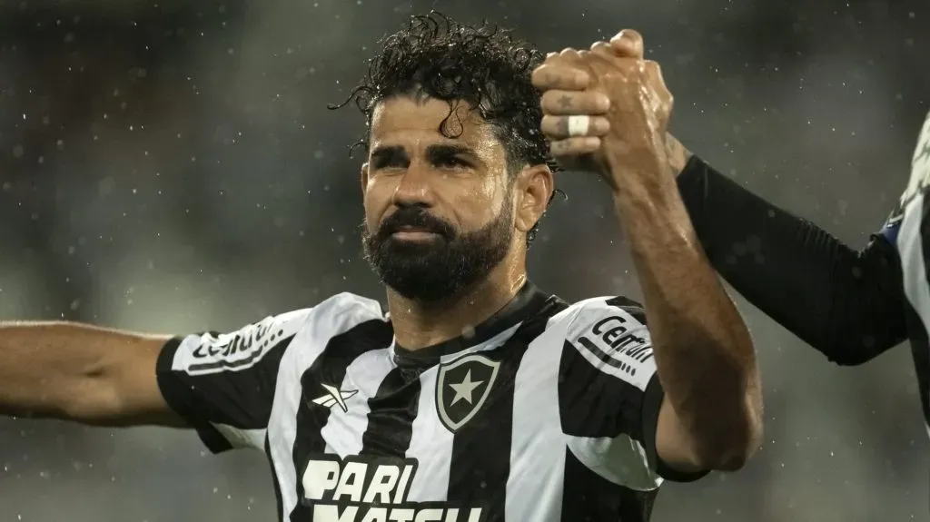 Diego Costa, jogador do Botafogo - Foto: Jorge Rodrigues/AGIF