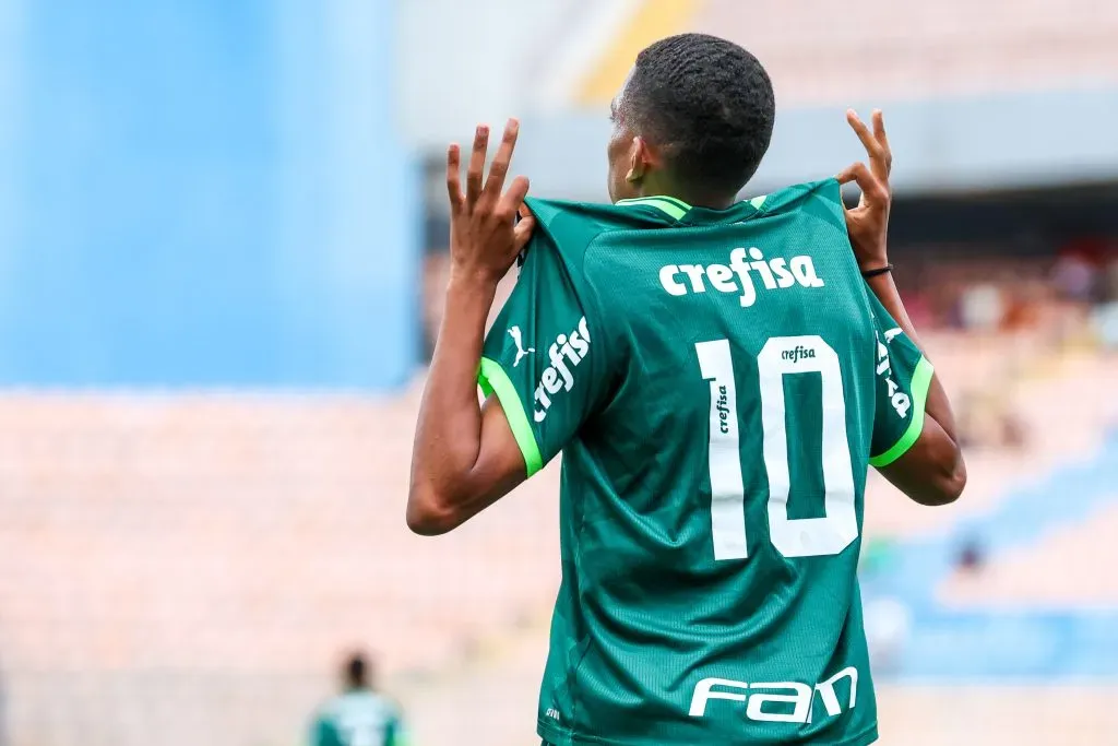 Estevão em atividade pelo Verdão. Foto: Marcello Zambrana/AGIF