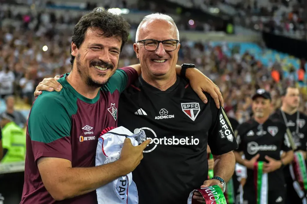 Fernando Diniz tecnico do Fluminense com Dorival Junior tecnico do Sao Paulo durante partida no estadio Maracana pelo campeonato Brasileiro A 2023. Thiago Ribeiro/AGIF