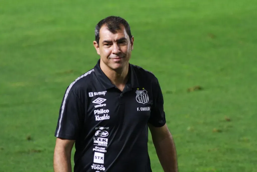Fábio Carille inicia 2ª passagem pelo Santos. Foto: Fernanda Luz/AGIF
