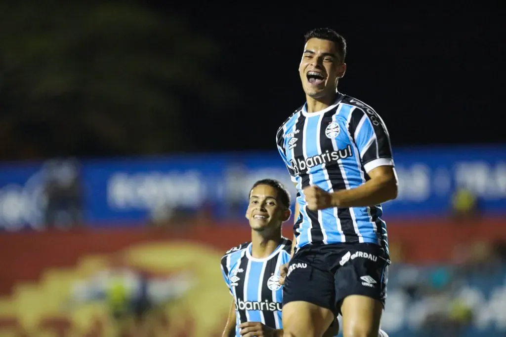 Freddy comemora gol na Copinha – Foto: Renan Jardim / Grêmio FBPA