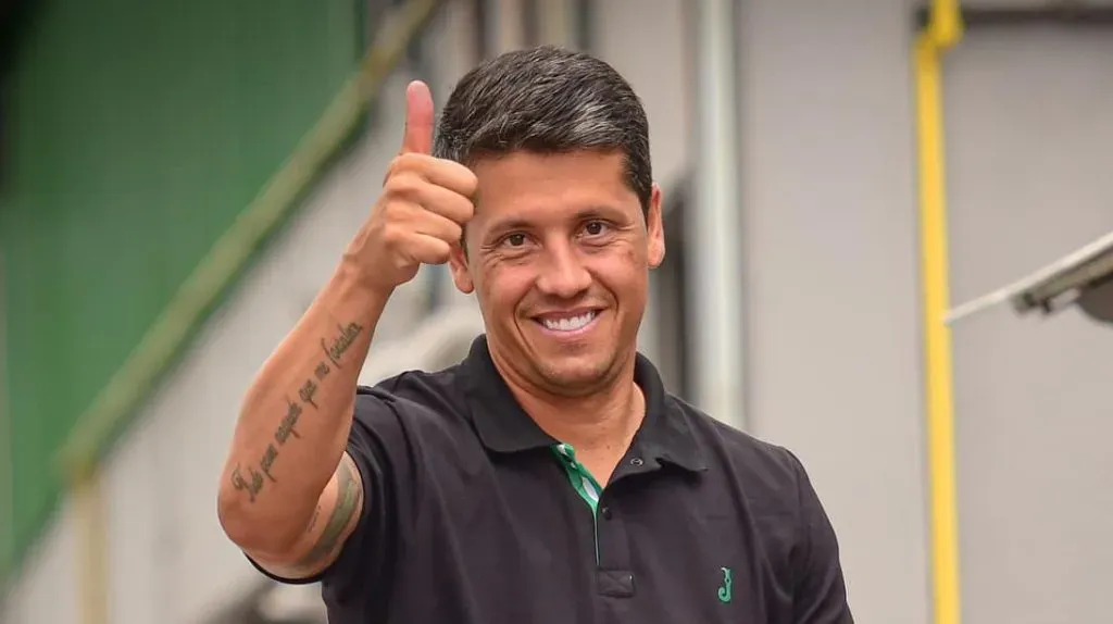 Carpini já atuou com Wellington Rato ao longo da carreira. Foto: Gabriel Tadiotto/EC Juventude.