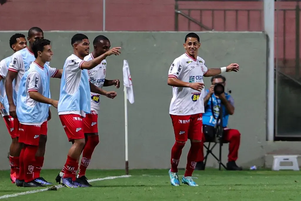 Foto: Gilson Junio/AGIF