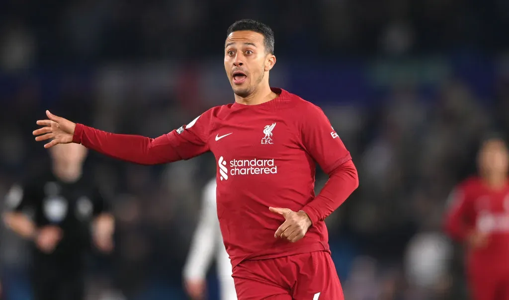 Braz irá a Inglaterra para tentar contratar Thiago Alcantara. Foto: Stu Forster/Getty Images)