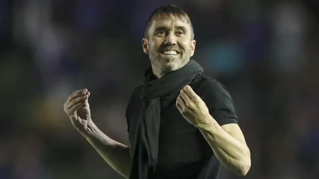 Foto: Pedro Souza/Atlético-MG - Eduardo Coudet treinando o Internacional