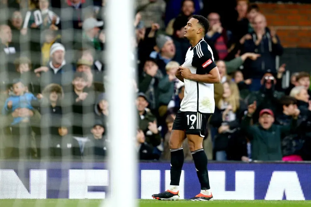 Rodrigo Muniz comemorando gol contra o Bournemouth. Charlie Crowhurst/Getty Images