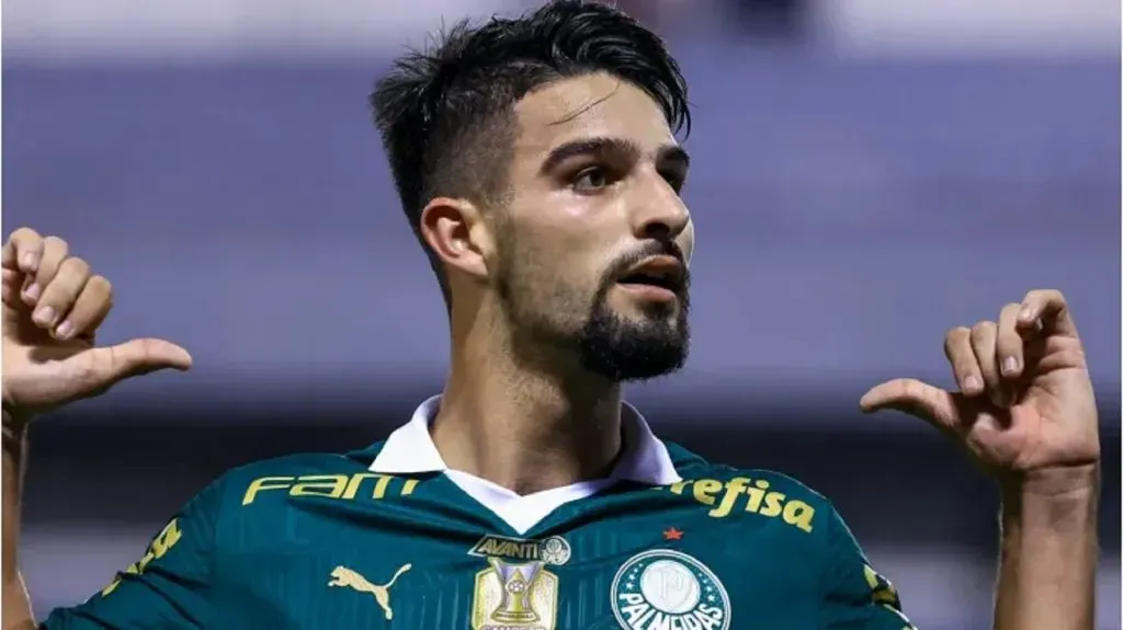 Foto: Marcello Zambrana/AGIF – Flaco López, atacante do Palmeiras