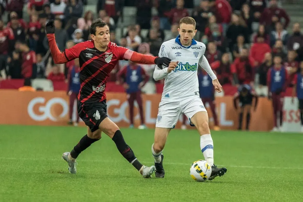 Arthur Chaves nos tempos de Avaí. Foto: Robson Mafra/AGIF
