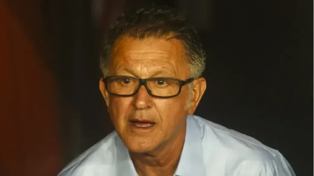 Foto: Gabriel Machado/AGIF – Juan Carlos Osorio, técnico do Athletico-PR