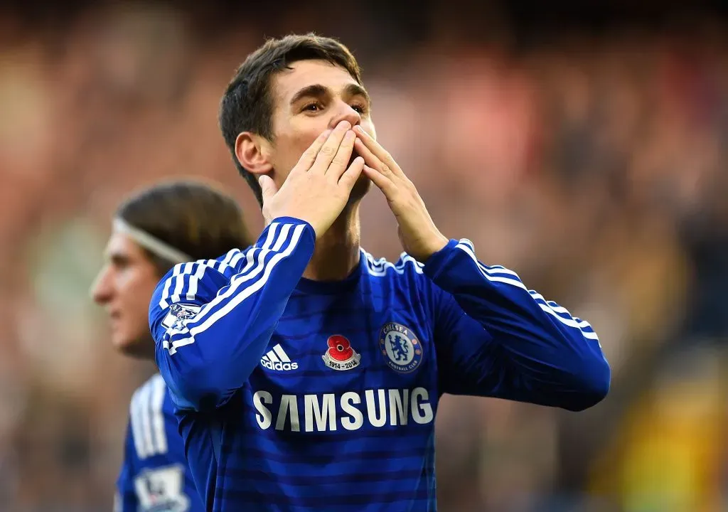 Oscar com a camisa do Chelsea. (Foto: Mike Hewitt/Getty Images)