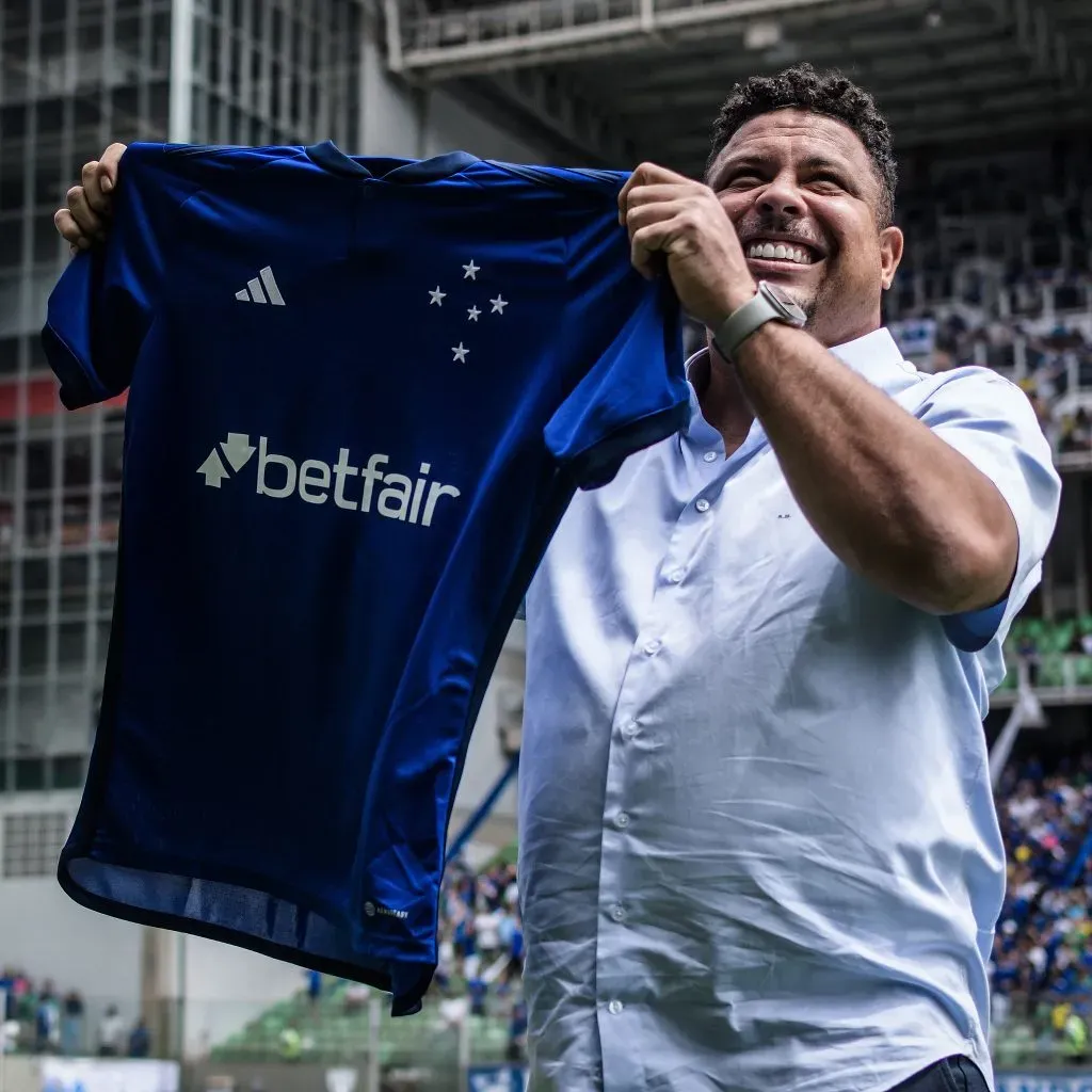 Ronaldo se irrita de vez com a Adidas. Foto: Flickr oficial Cruzeiro