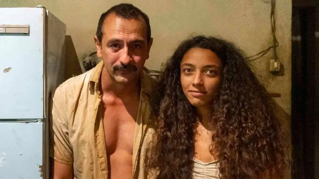 Tião Galinha e Joana em Renascer - Foto: Globo