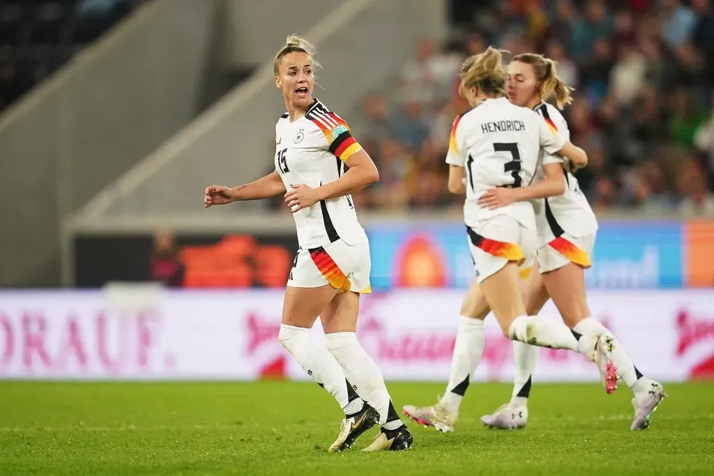 LINZ, AUSTRIA – APRIL 05: Giulia Gwinn of Germany celebrates scoring her team’s third goal from a penalty kick during the UEFA EURO 2025 Women’s Qualifiers match between Austria and Germany at Oberösterreich Arena on April 05, 2024 in Linz, Austria. (Photo by Christian Hofer/Getty Images)