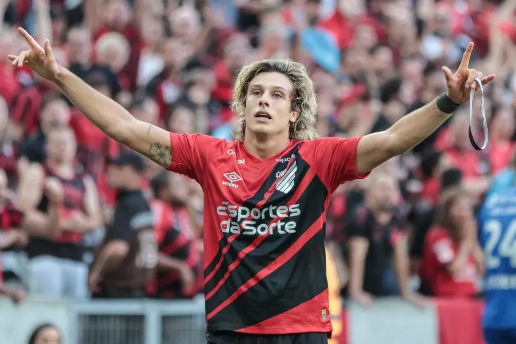 Foto: Robson Mafra/AGIF