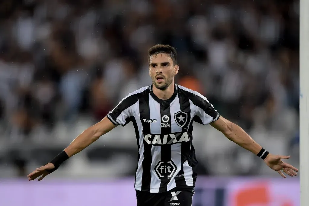 Foto: Thiago Ribeiro/AGIF