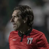 Técnico do Botafogo-SP, Paulo Gomes, elogia Palmeiras de Abel: "melhor equipe da América do Sul"