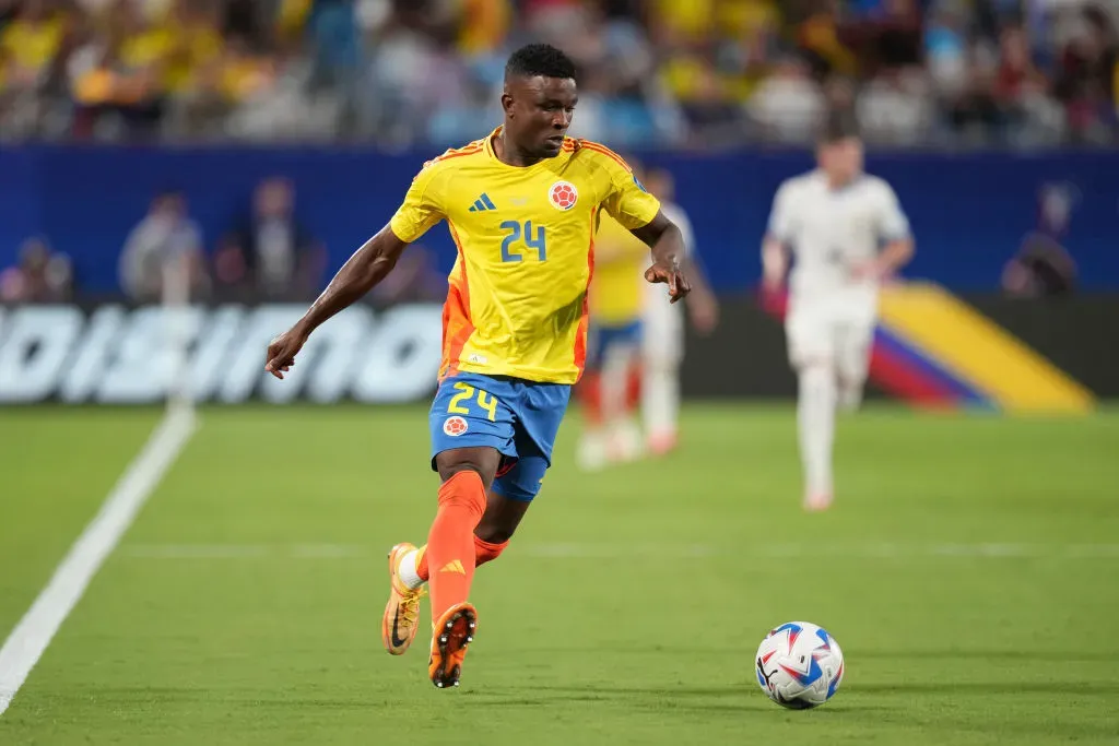 Jhon Córdoba em jogo da Colômbia na Copa América. Grant Halverson/Getty Images.