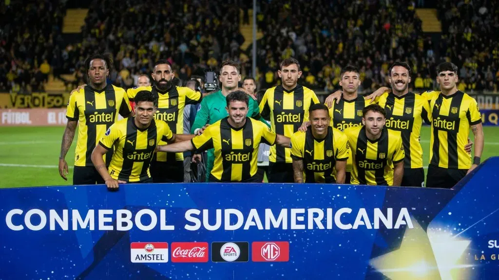Os 40 maiores clubes da América Latina segundo o ChatGPT 34 Peñarol (Getty Images)