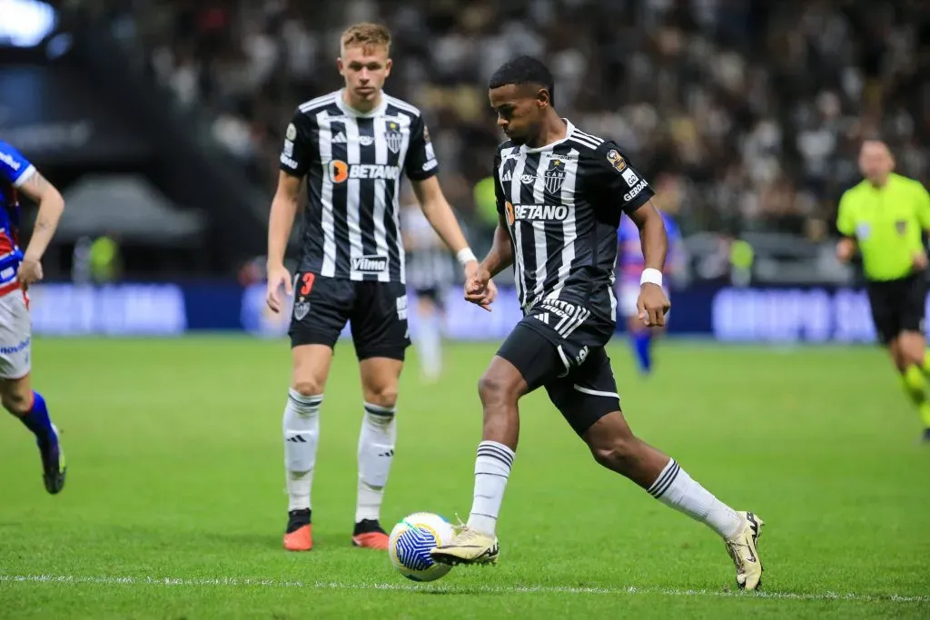 Alisson está na mira do Everton, da Inglaterra, e pode ser vendido pelo Galo ainda em 2024 – Foto: IMAGO