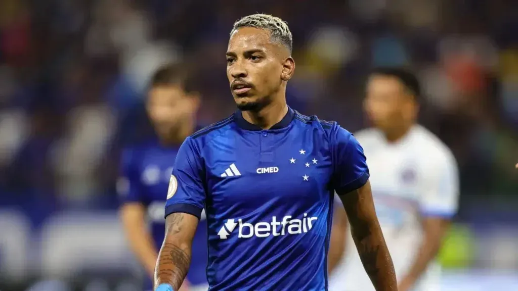 Matheus Pereira jogador do Cruzeiro em partida Foto: Gilson Lobo/Icon Sport