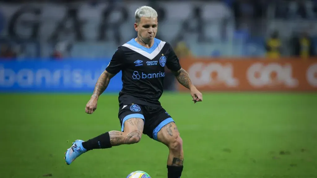 Soteldo deve voltar a ser titular – Foto: Maxi Franzoi/AGIF