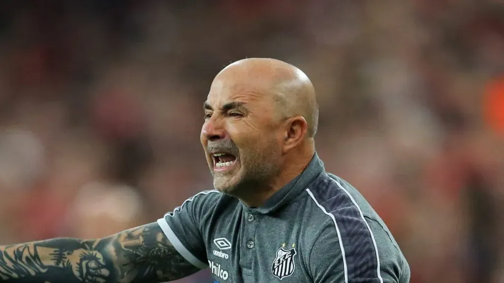 Jorge Sampaoli ainda é o ‘Plano A’ de Marcelo Teixeira, mas precisa baixar pedida salarial – Foto: IMAGO