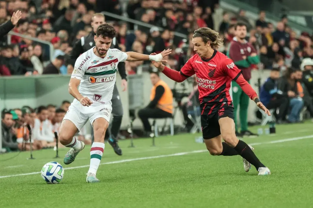 A última partida entre os dois times aconteceu em agosto do ano passado, com o empate em 2 a 2 no Paraná. Foto: Robson Mafra/AGIF