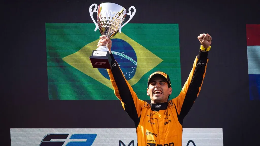 Bortoleto no pódio da Fórmula 2 (IMAGO / PanoramiC)