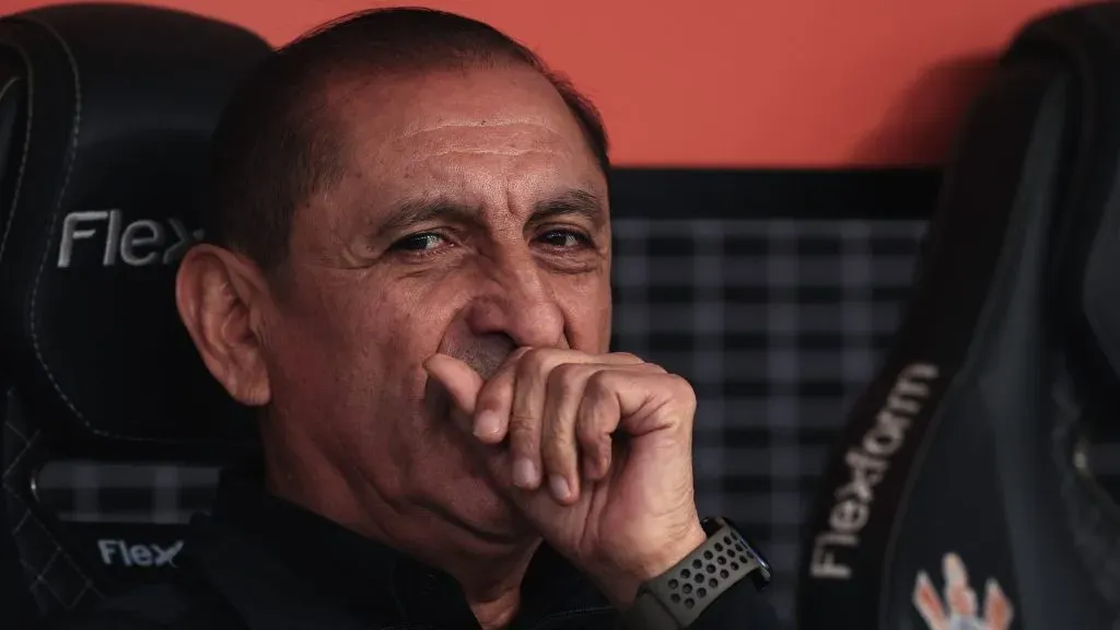 Ramón Díaz não agrada os torcedores do Corinthians - Foto: Ettore Chiereguini/AGIF.