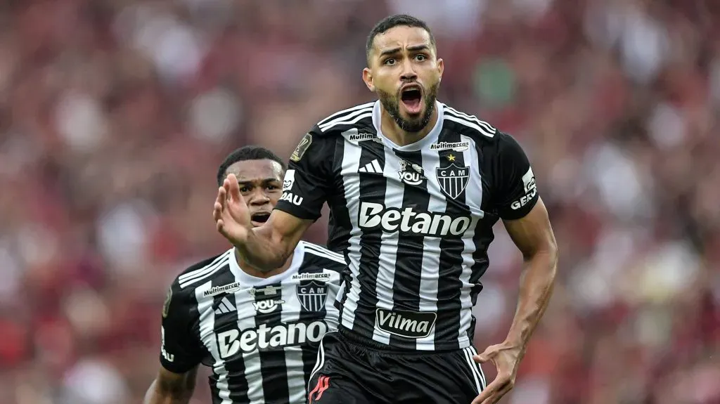 Alan Kardec comemora seu go contra o Flamengo – Foto: Thiago Ribeiro/AGIF