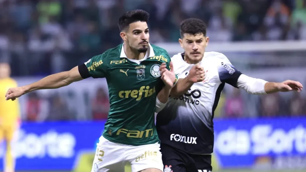Flaco Lopez e Igor Coronado em Palmeiras x Corinthians. Foto: Marcello Zambrana/AGIF