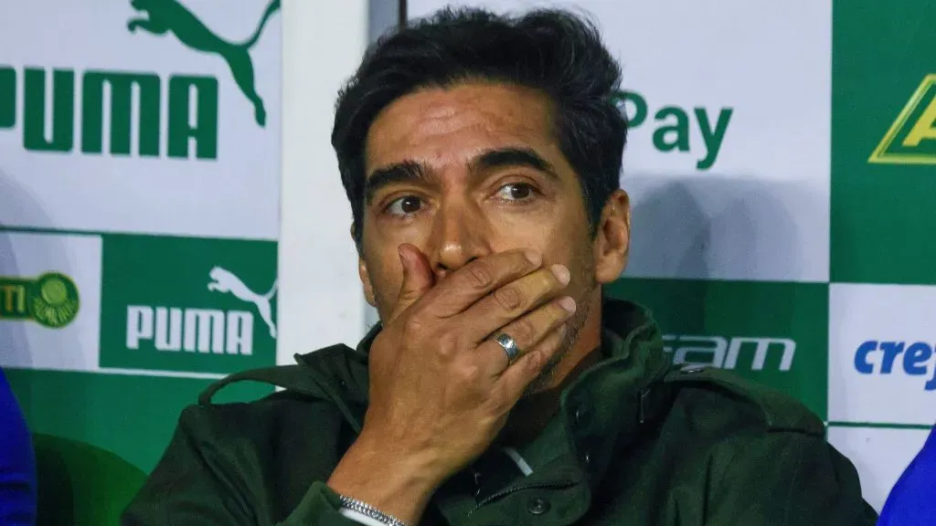 Abel Ferreira durante partida. Foto: Yuri Murakami/Fotoarena/IMAGO