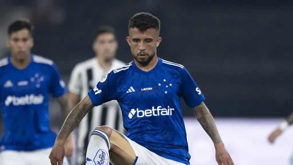 Matheus Henrique pelo Cruzeiro. Foto: Jorge Rodrigues/AGIF