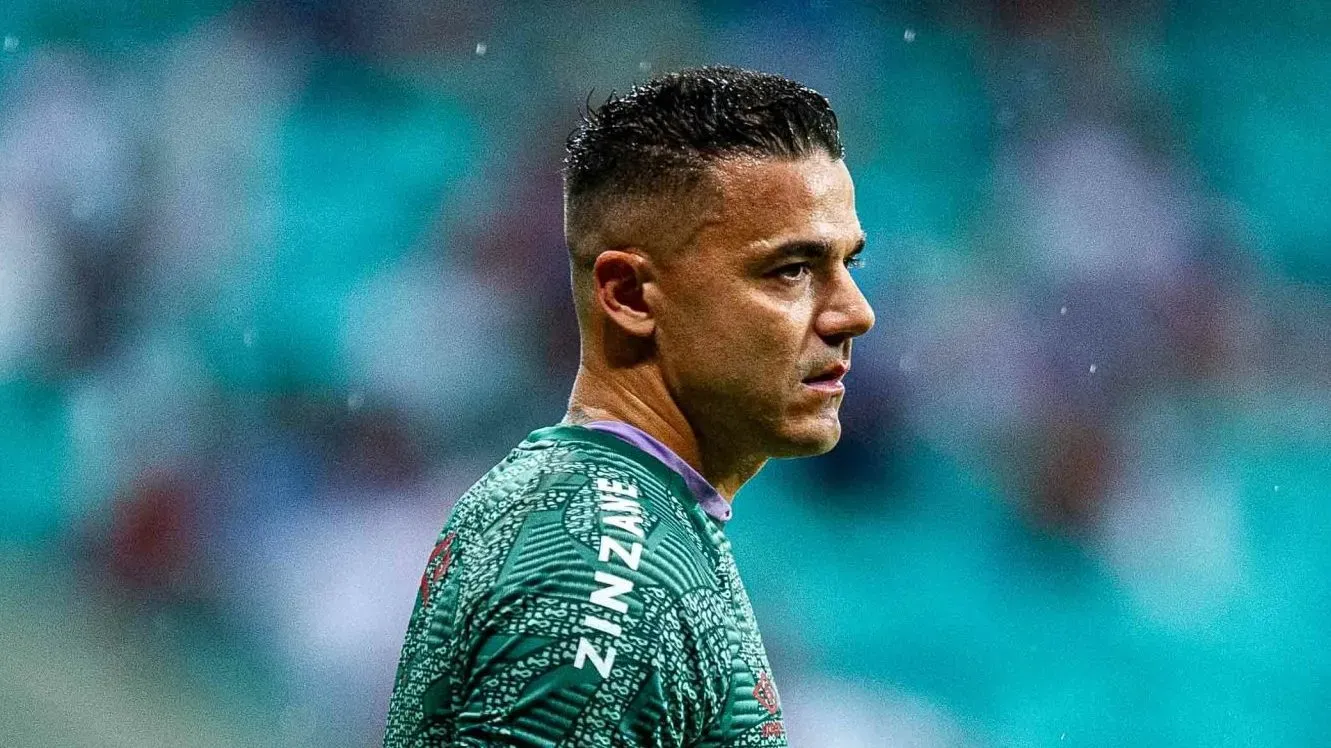 Felipe Alves, goleiro do Fluminense durante aquecimento antes da partida contra o Bahia – Foto: Jhony Pinho/AGIF