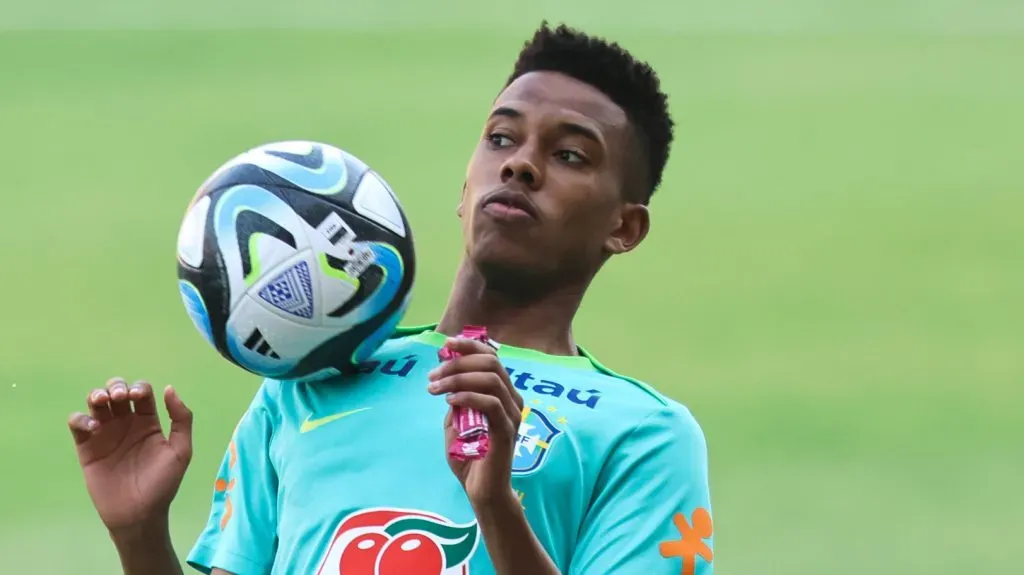 Estêvão durante treinamento. Foto: Fernando Torres/AGIF