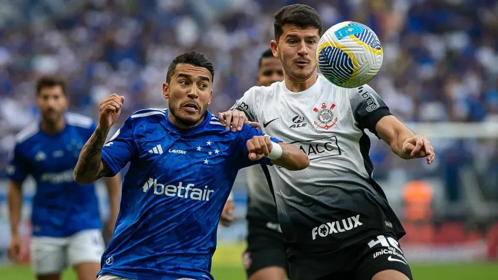 William jogador do Cruzeiro durante partida contra o Corinthians