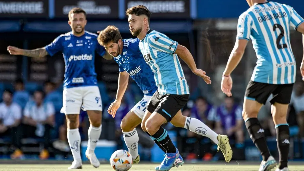 Racing X Cruzeiro. Foto: Diego Santacruz/SPP/IMAGO
