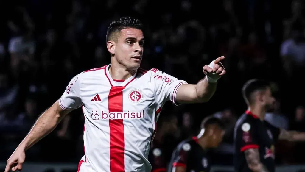 Foto: IMAGO / Pera Photo Press – Borré marcou um dos gols do Internacional em vitória contra time paulista.