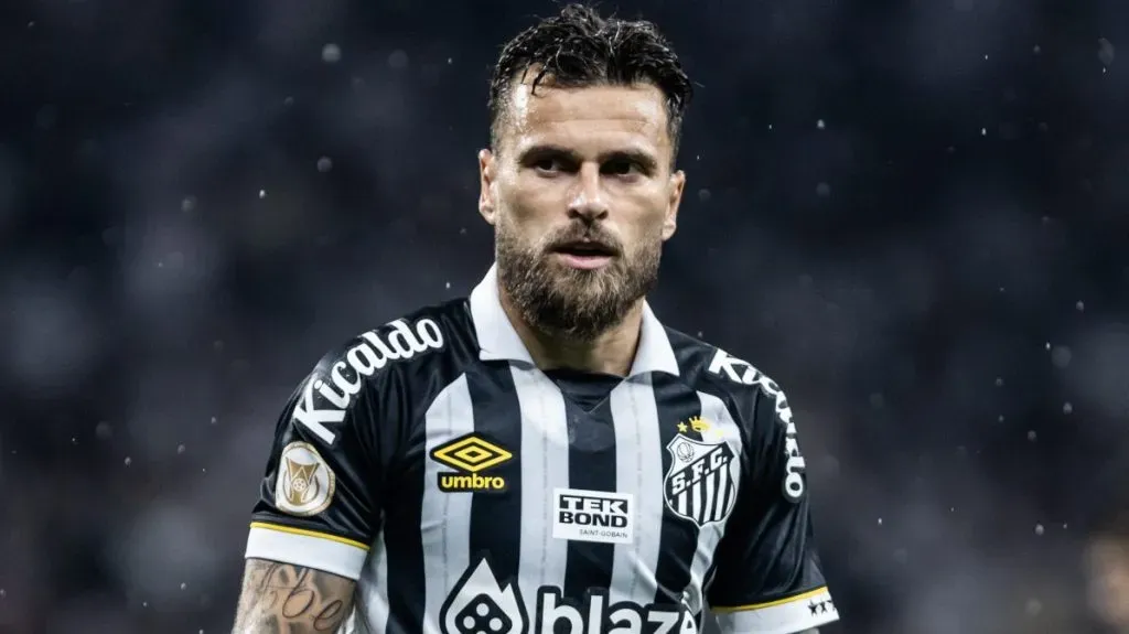 Lucas Lima pelo Santos. Foto: Abner Dourado/AGIF